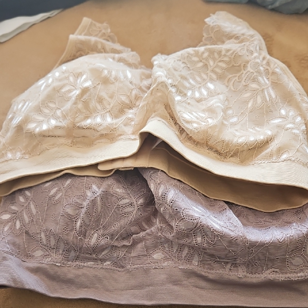 NwOT Elegant Lace Intimates Set - Cream and Tan